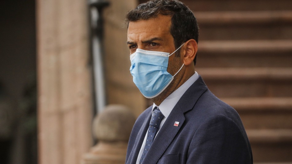 Rodrigo Delgado Internan a ministro Delgado para monitorear su evolución por coronavirus