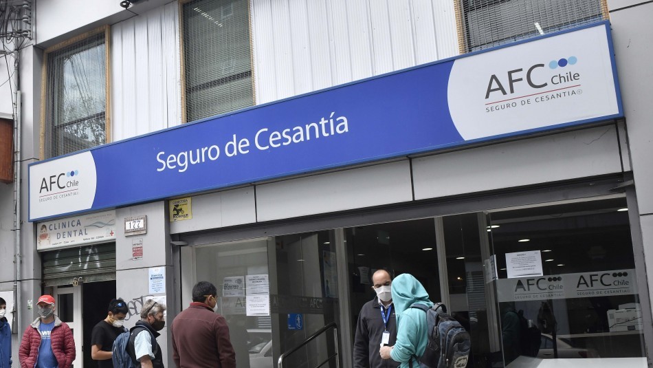 Debate por tercer retiro del 10%: ¿Cómo saber cuánto dinero tengo en el Seguro de Cesantía? Debate por tercer retiro del 10%: ¿Cómo saber cuánto dinero tengo en el Seguro de Cesantía?