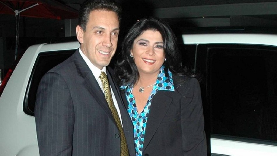 Victoria Ruffo celebra con una emotiva sorpresa el 20 aniversario de su boda Victoria Ruffo celebra con una emotiva sorpresa el 20 aniversario de su boda
