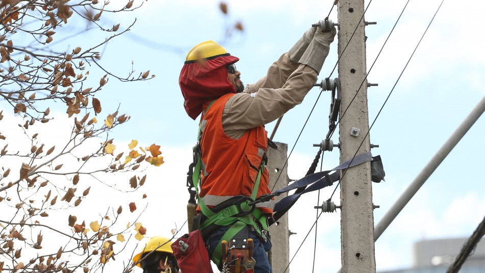Activan plan preventivo ante posibles cortes de energía en Santiago Activan plan preventivo ante posibles cortes de energía en Santiago