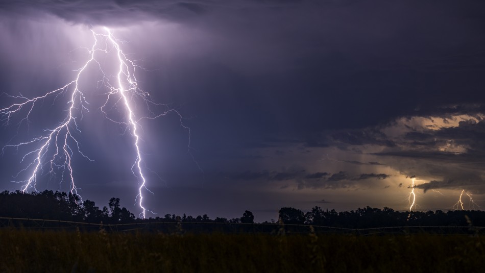 Emiten aviso de probables tormentas eléctricas en seis regiones: Recomiendan apagar celulares Emiten aviso de probables tormentas eléctricas en seis regiones: Recomiendan apagar celulares