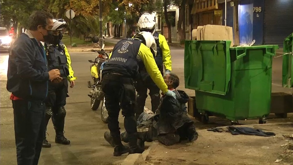 Detención ciudadana a sujeto que intentó robar taller automotriz en Santiago Detención ciudadana a sujeto que intentó robar taller automotriz en Santiago