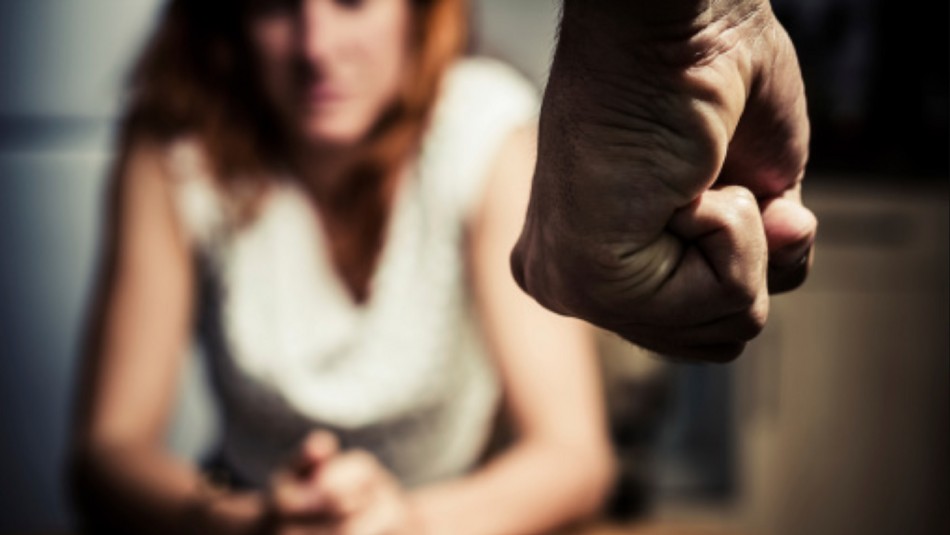 La amenaza de la retractación: Cuando la mujer se arrepiente de denunciar hechos de violencia La amenaza de la retractación: Cuando la mujer se arrepiente de denunciar hechos de violencia