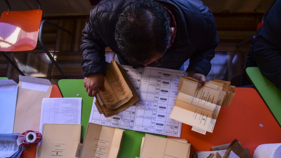 Revisa cuándo se entrega la lista definitiva de vocales de mesa Elecciones del 10 y 11 de abril: Revisa cuándo se entrega la lista definitiva de vocales de mesa