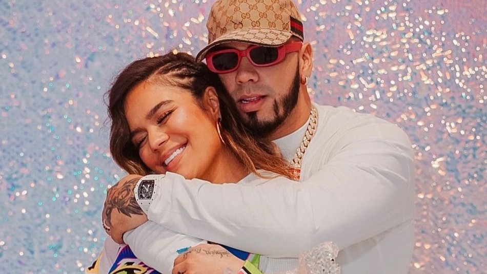 Fin de los rumores: Karol G y Anuel AA aún son novios y celebran el nuevo disco de la artista Fin de los rumores: Karol G y Anuel AA aún son novios y celebran el nuevo disco de la artista