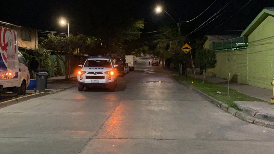 Hombre fallece tras recibir puñalada en Las Condes Hombre fallece tras recibir puñalada en Las Condes