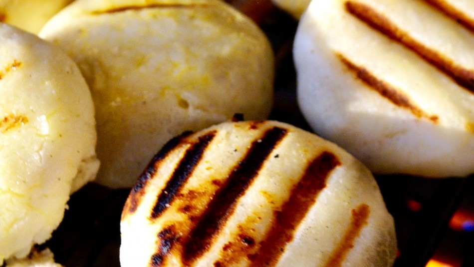 ¿Plato principal o acompañamiento?: Esto diferencia a las arepas de Colombia y Venezuela ¿Plato principal o acompañamiento?: Esto diferencia a las arepas de Colombia y Venezuela