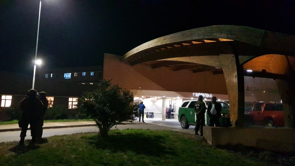 Ataque a equipo de prensa de TVN Equipo periodístico de TVN fue atacado por un grupo de desconocidos en Tirúa