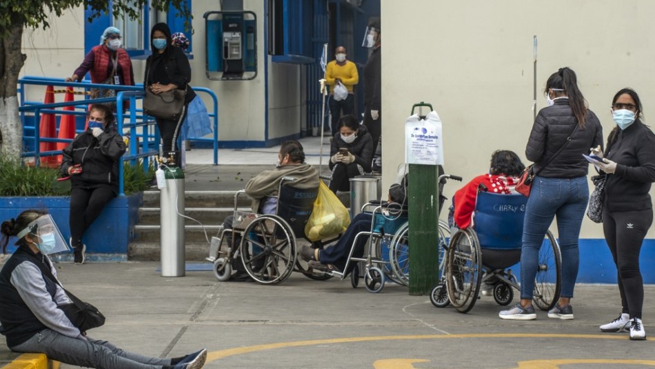 Perú bate récord con casi 13.000 contagios de coronavirus en un día Perú bate récord con casi 13.000 contagios de coronavirus en un día