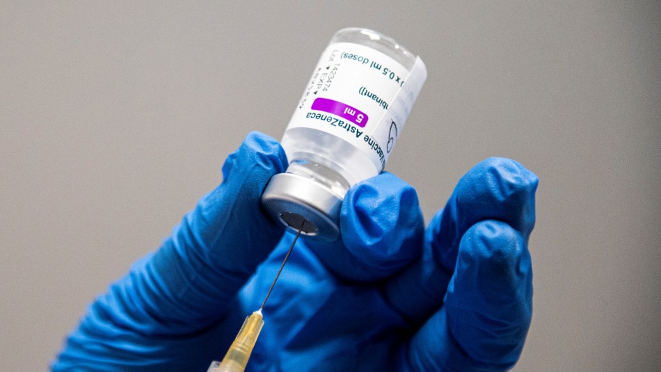 Vacuna de AstraZeneca Reino Unido: 7 personas han muerto de coágulos sanguíneos tras recibir vacuna de AstraZeneca