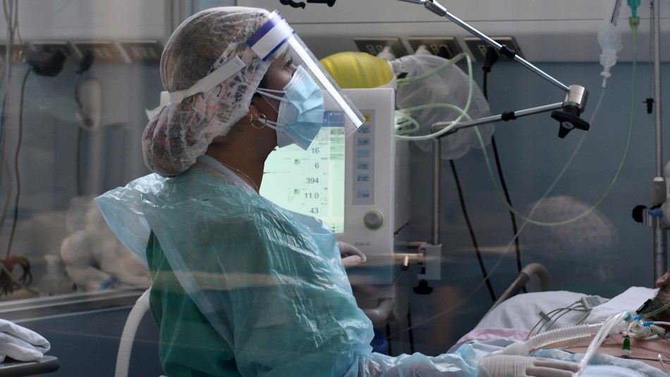 Denuncian que se le negó acceso a cama UCI a adulto mayor en hospital de Quintero Denuncian que se le negó acceso a cama UCI a adulto mayor en hospital de Quintero