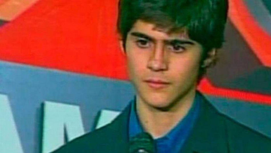 Arturo Domínguez en Rojo Fama Contrafama Arturo Domínguez en Rojo Fama Contrafama