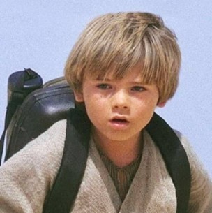 Así luce actualmente el niño que hizo de Anakin en la película Star Wars Así luce actualmente el niño que hizo de Anakin en la película Star Wars