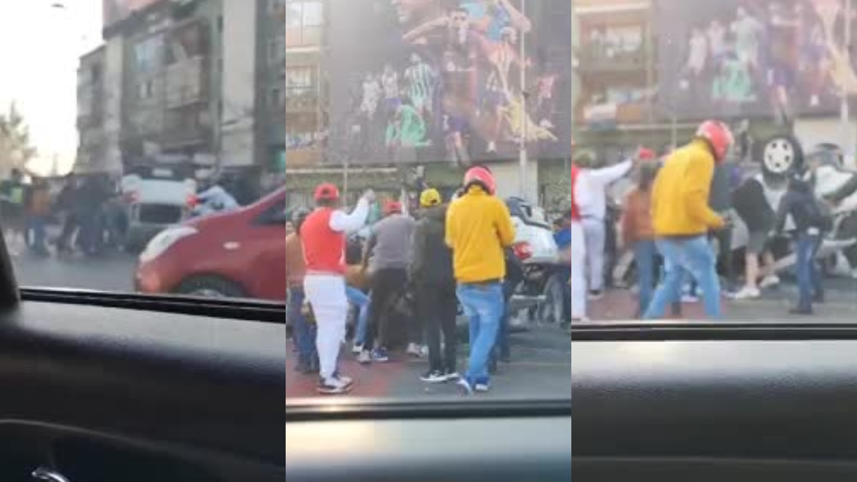 Automóvil volcado frente a la Estación Central (Captura)