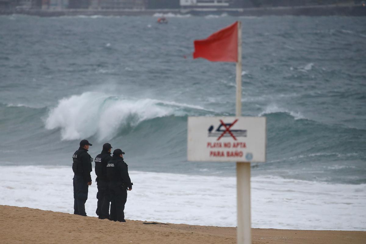 Operativo de búsqueda de niña de 5 años en Viña del Mar (Aton)