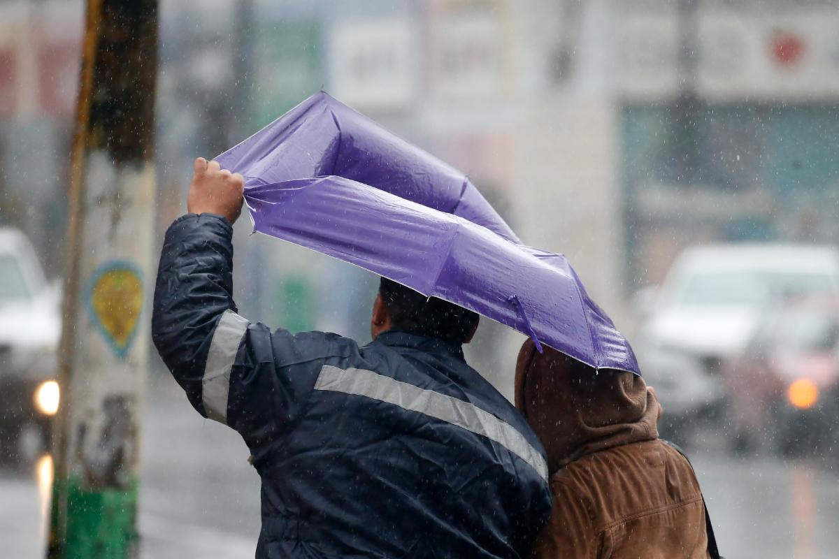 Alerta Temprana Preventiva por viento en ocho comunas de la RM (Referencial Aton)