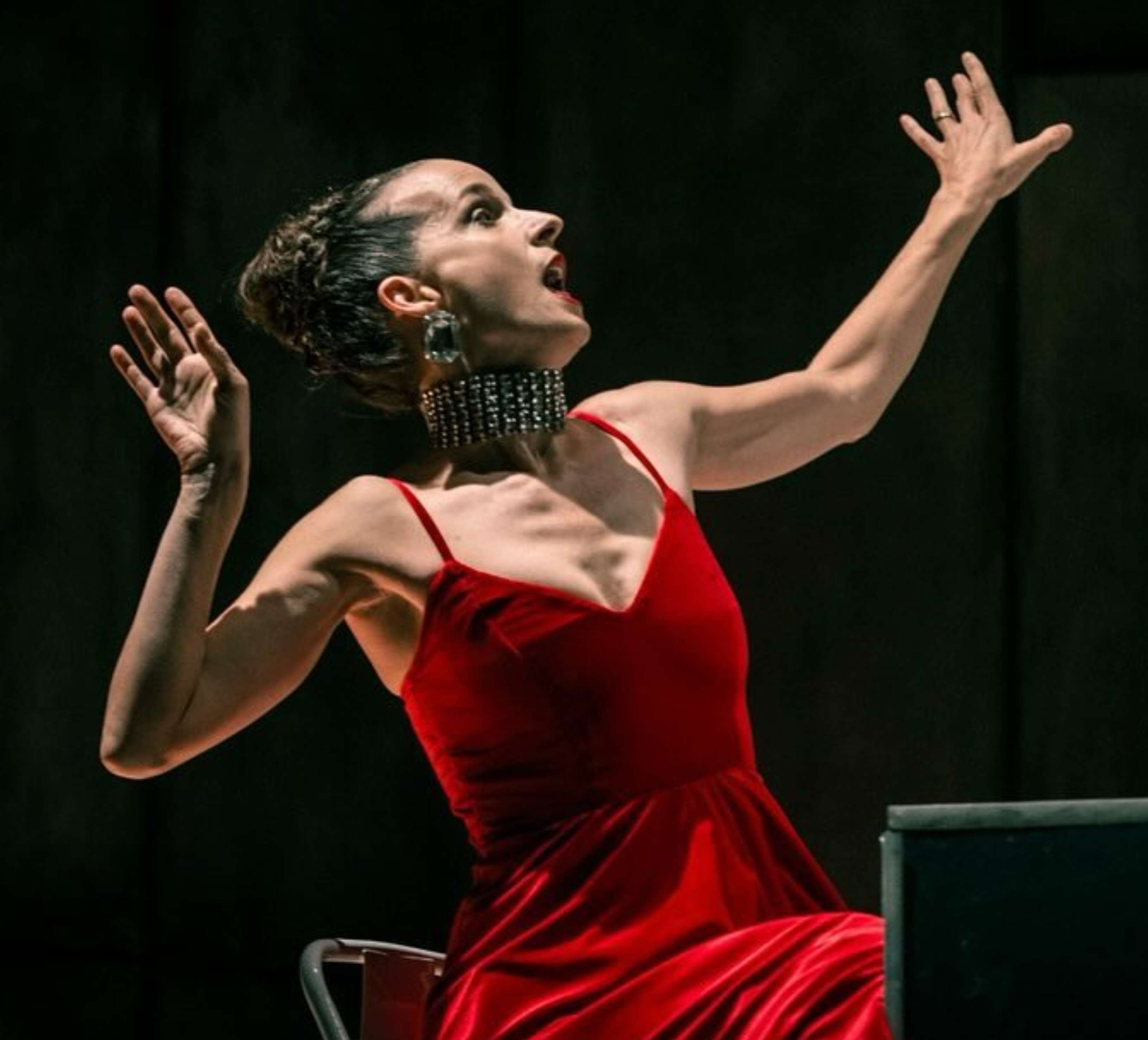 Taira Court/Instagram @teatrolamemoria