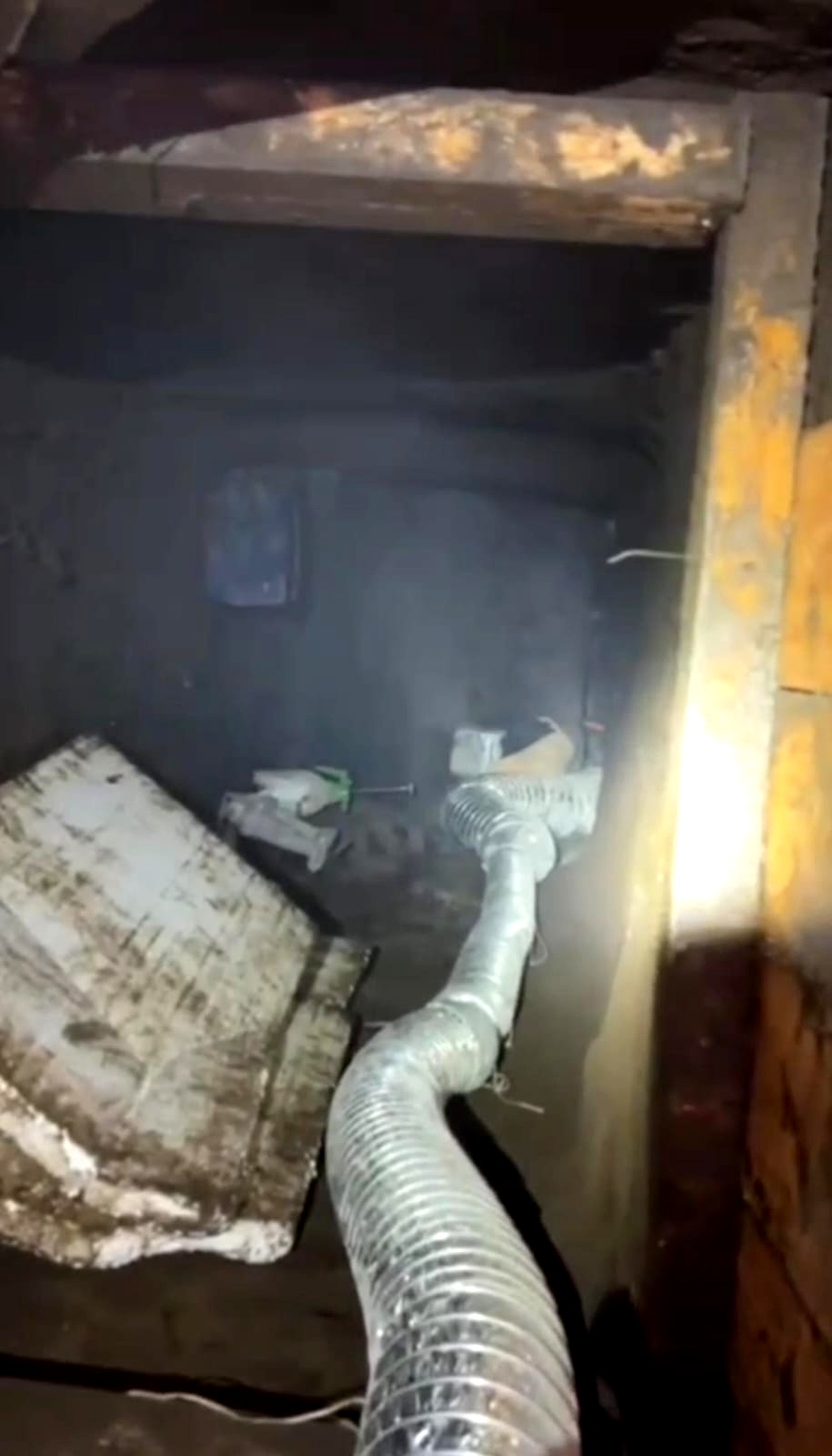 Tunel cavado hacia bóveda de Banco Estado / Carabineros