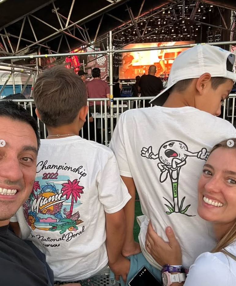 Camila López y su marid