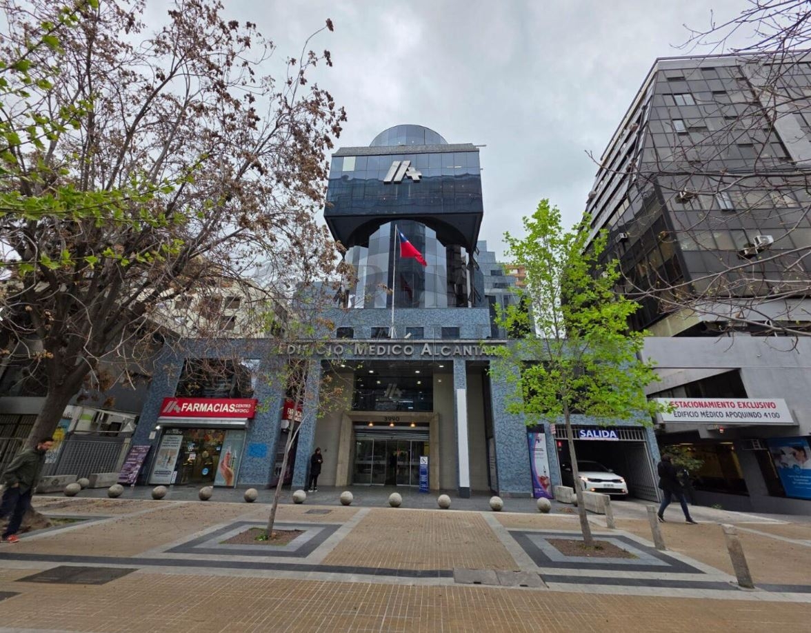 Oficina en Las Condes / Remates Venegas