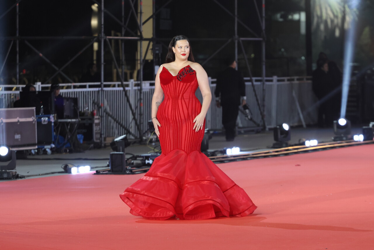 Michelle Carvalho en la alfombra roja de Viña 2025 (Aton)