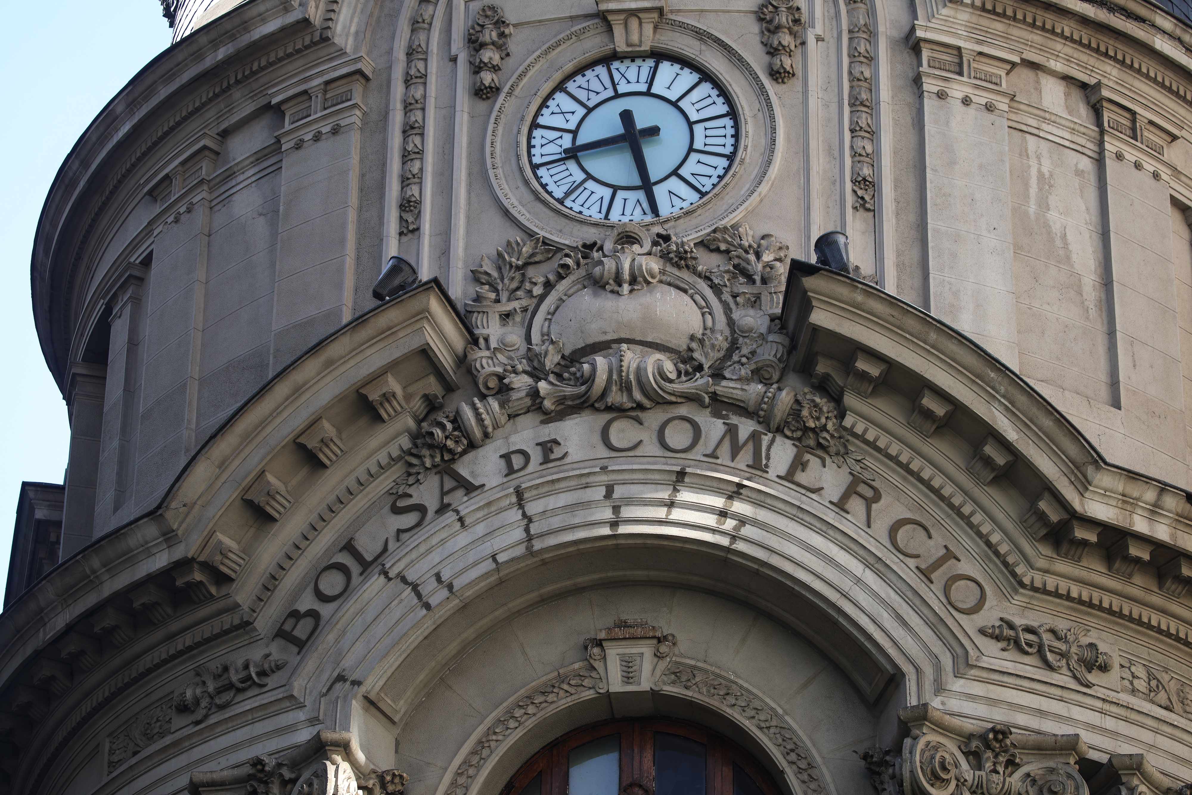 Bolsa de Comercio de Santiago / Aton