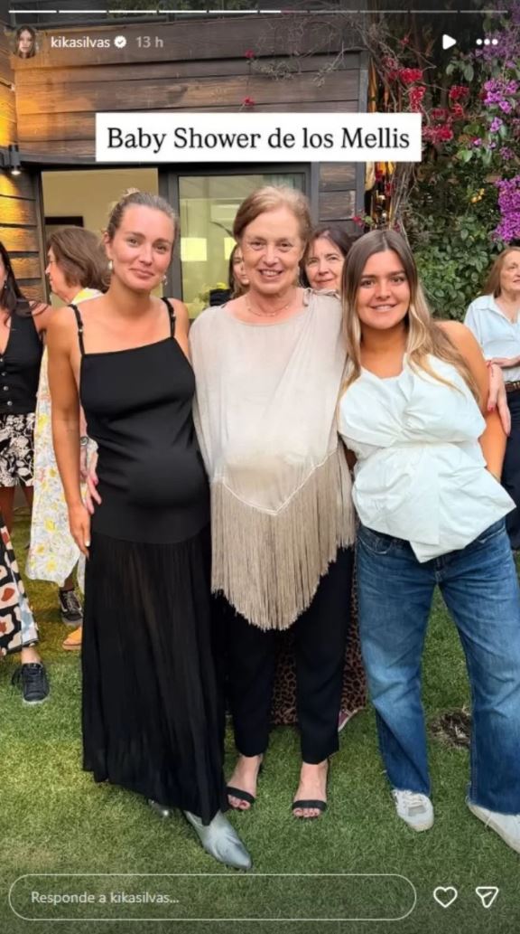 Kika Silva, su madre y su hermana