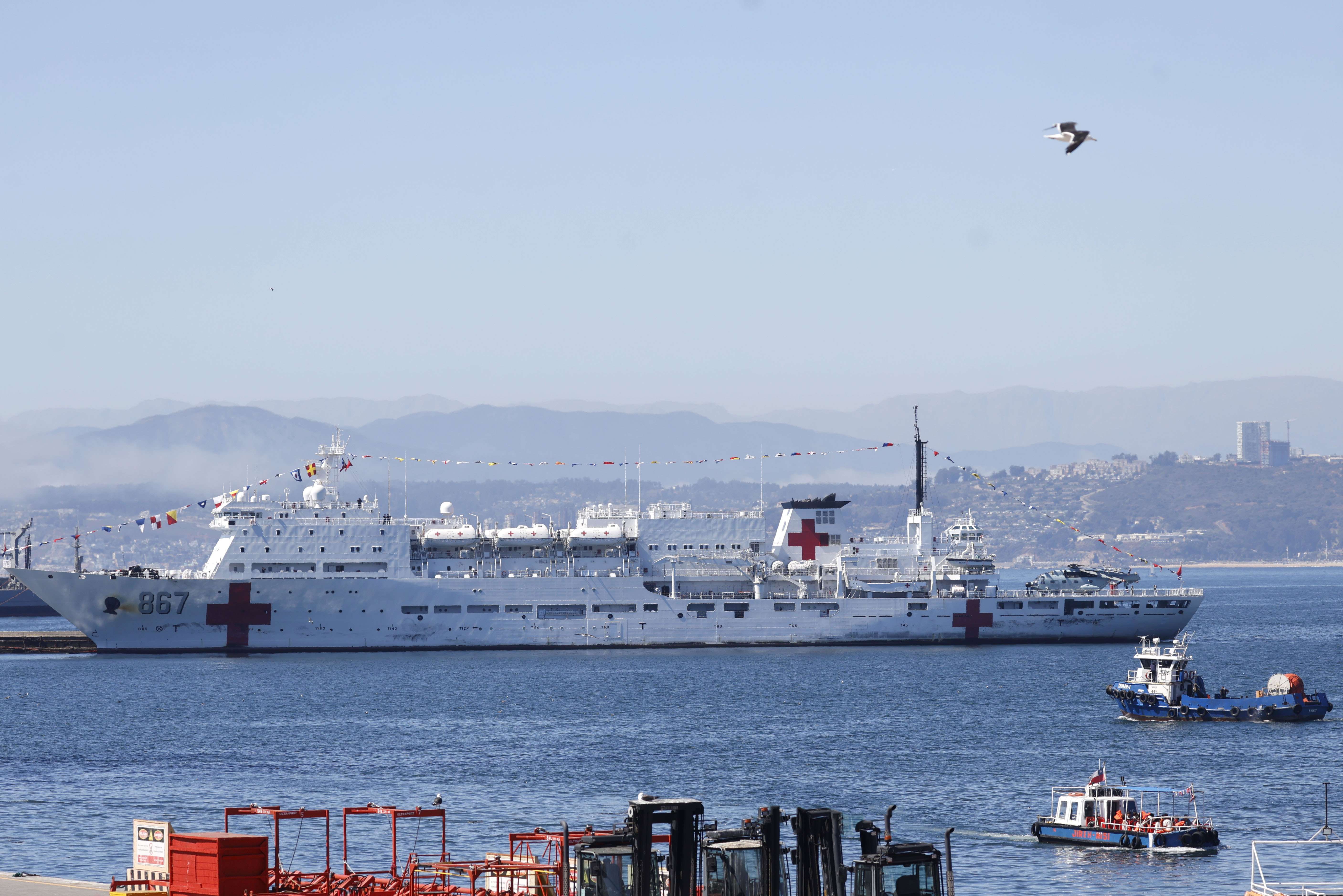 Buque chino en costas chilenas. / ATON.