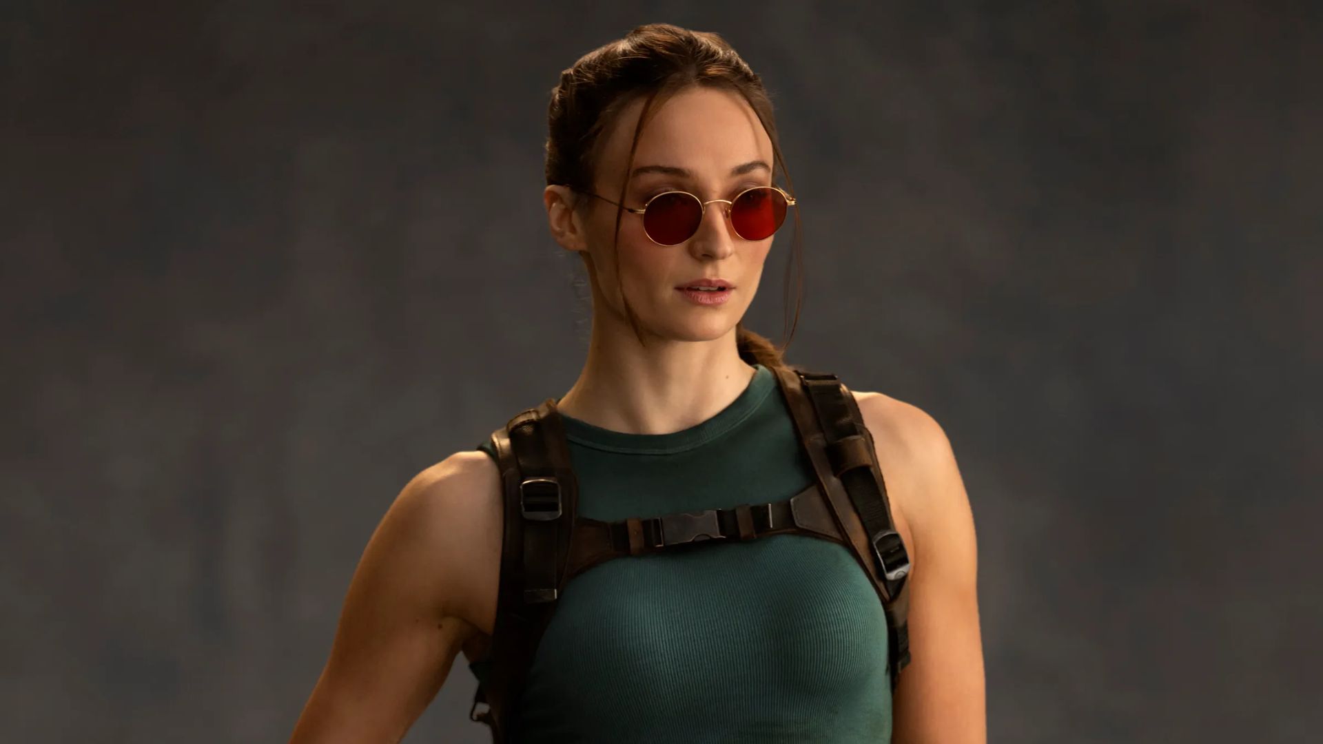 Primer vistazo de Sophie Turner como Lara Croft.